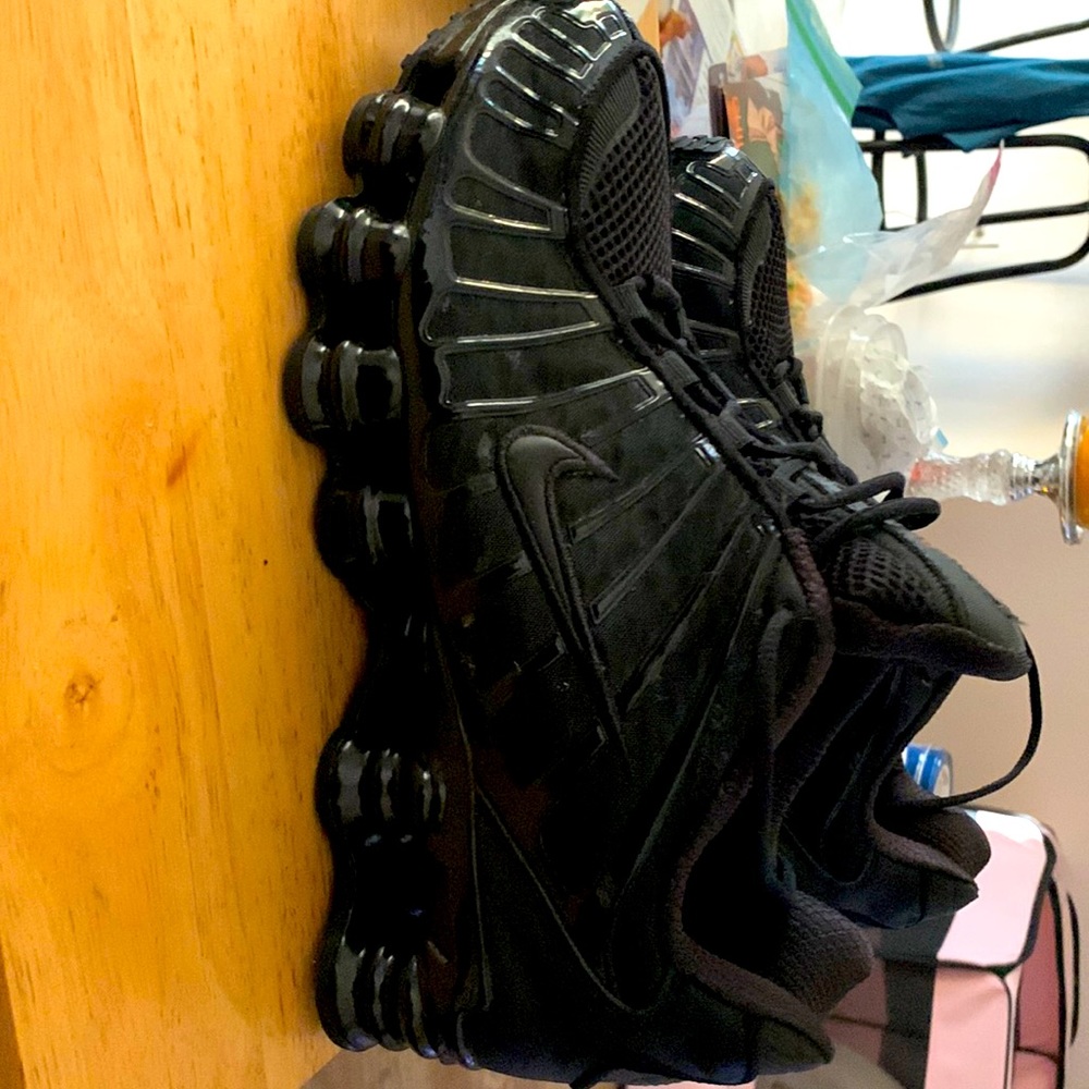 Men’s Nike Shox size 8 1/2